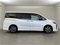2019 Toyota Voxy