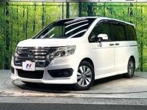 2013 Honda Step WGN