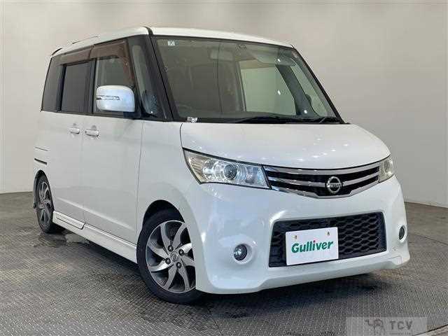 2010 Nissan ROOX