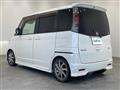 2010 Nissan ROOX
