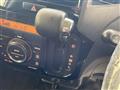 2010 Nissan ROOX