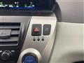 2012 Toyota PRIUS α