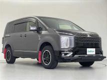 2021 Mitsubishi Delica D5