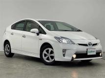2012 Toyota Prius PHV
