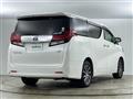 2015 Toyota Alphard Hybrid
