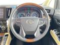 2015 Toyota Alphard Hybrid