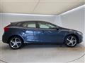 2017 Volvo V40