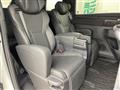 2023 Toyota Alphard Hybrid