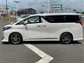 2017 Toyota Alphard