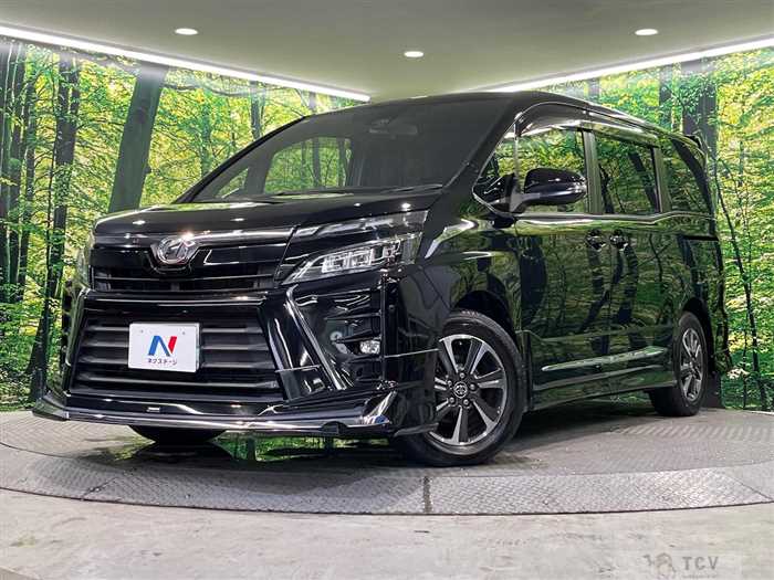 2017 Toyota Voxy