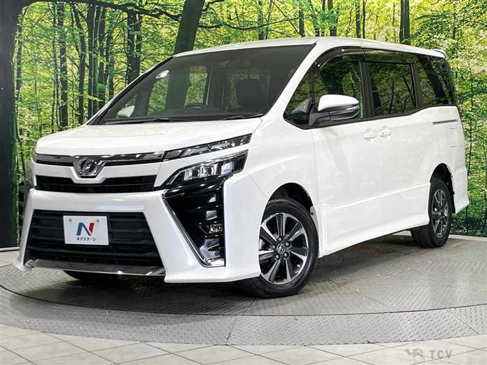 2017 Toyota Voxy