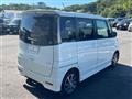 2010 Nissan ROOX