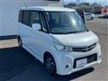 2010 Nissan ROOX