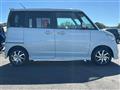 2010 Nissan ROOX