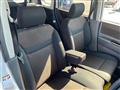 2010 Nissan ROOX