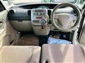 2010 Daihatsu Tanto
