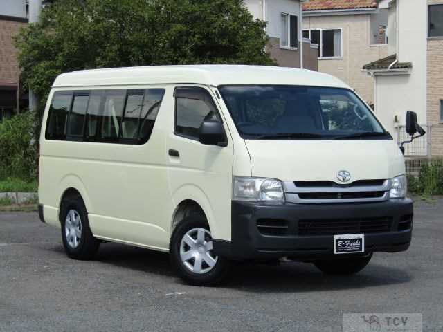 2009 Toyota Hiace Wagon