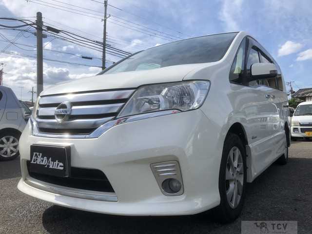 2013 Nissan Serena