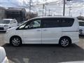 2013 Nissan Serena