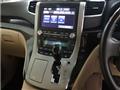 2013 Toyota Alphard Hybrid
