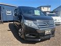 2013 Honda Step WGN