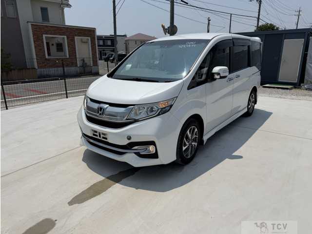 2015 Honda Step WGN