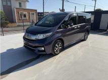 2017 Honda Step WGN