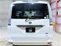 2015 Nissan Serena