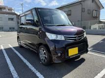 2010 Nissan ROOX