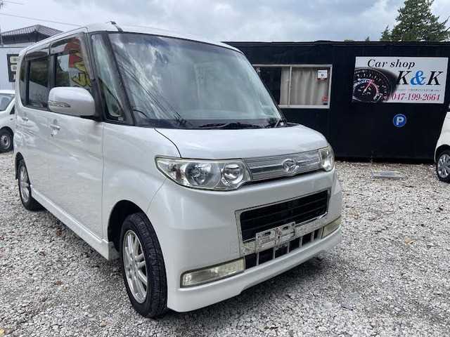 2010 Daihatsu Tanto