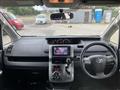 2012 Toyota Voxy