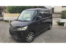 2011 Nissan ROOX