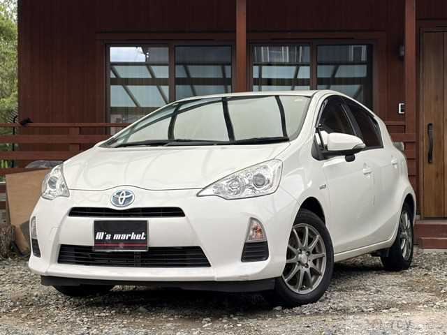 2014 Toyota AQUA