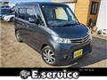 2011 Nissan ROOX
