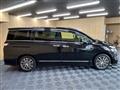 2017 Nissan Elgrand