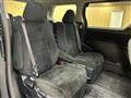2010 Toyota Vellfire