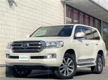 2016 Toyota Land Cruiser