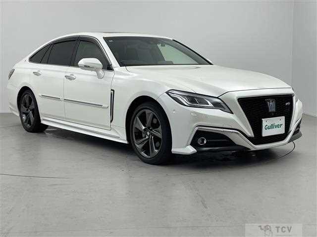2020 Toyota Crown Hybrid