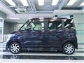 2010 Nissan ROOX
