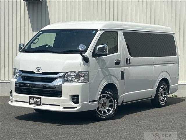 2023 Toyota Hiace