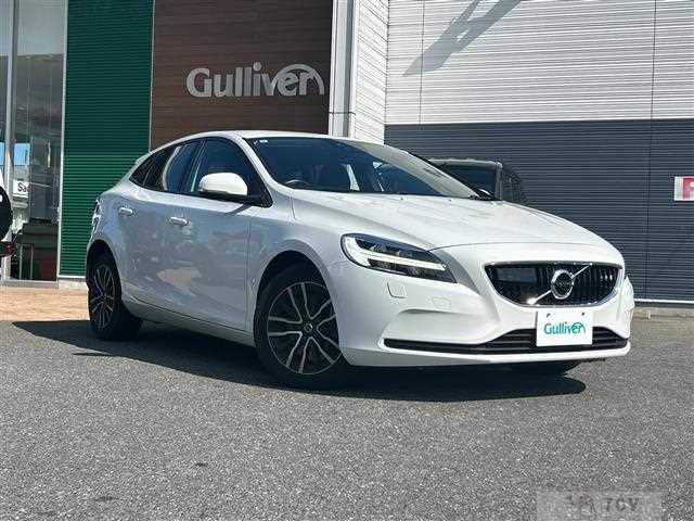 2019 Volvo V40