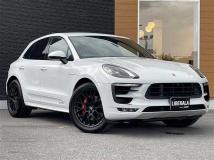 2016 Porsche Macan