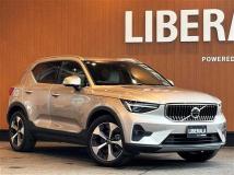 2024 Volvo XC40