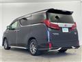 2018 Toyota Alphard Hybrid
