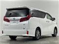 2021 Toyota Alphard Hybrid