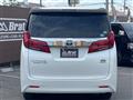 2019 Toyota Alphard Hybrid