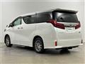 2020 Toyota Alphard Hybrid