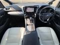 2018 Toyota Alphard Hybrid