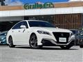 2018 Toyota Crown Hybrid