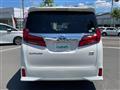 2019 Toyota Alphard Hybrid